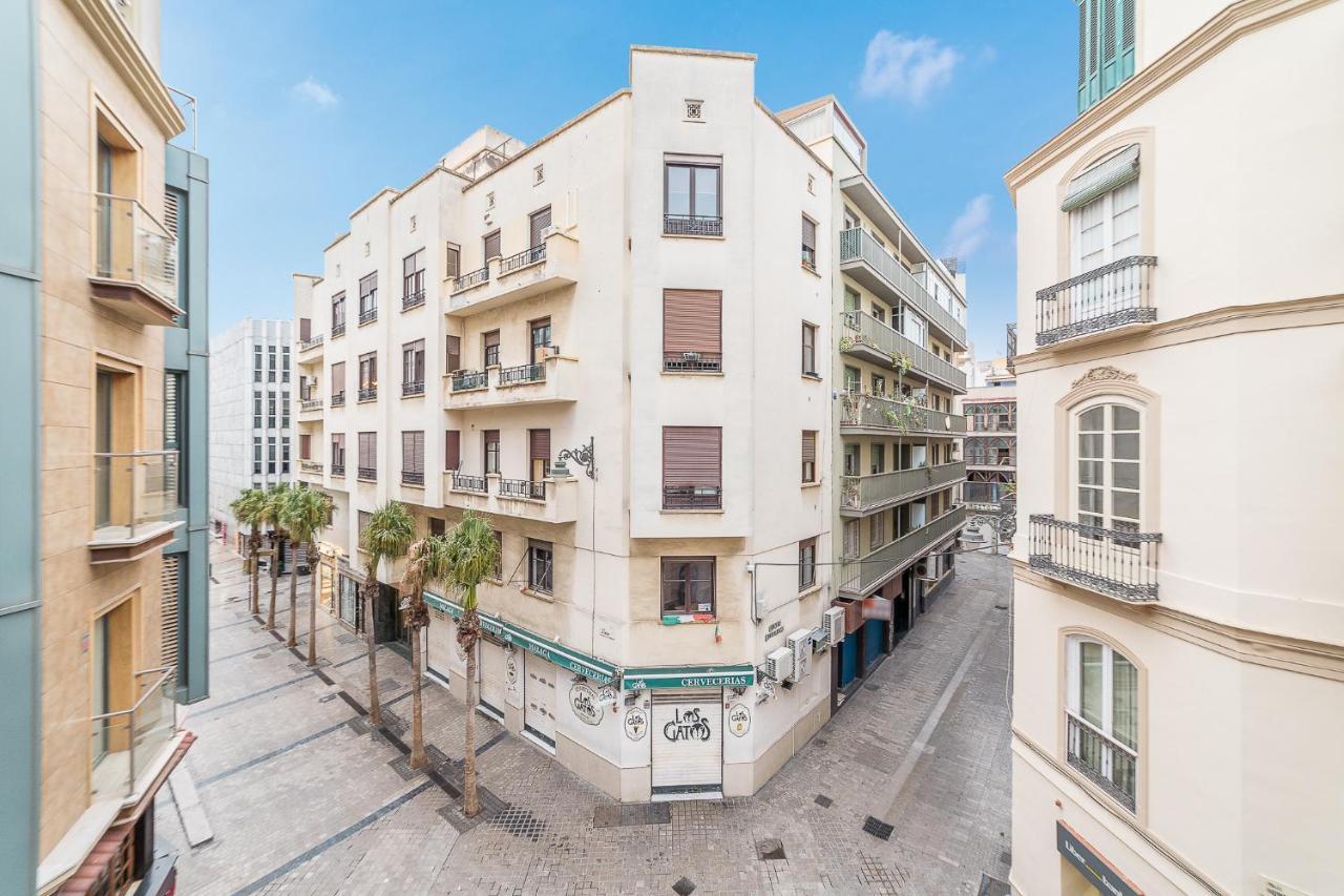 Suite Homes Uncibay Square Malaga Exterior photo